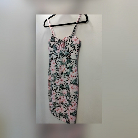 Dresses & Skirts - Leopard & Hibiscus Print Dress